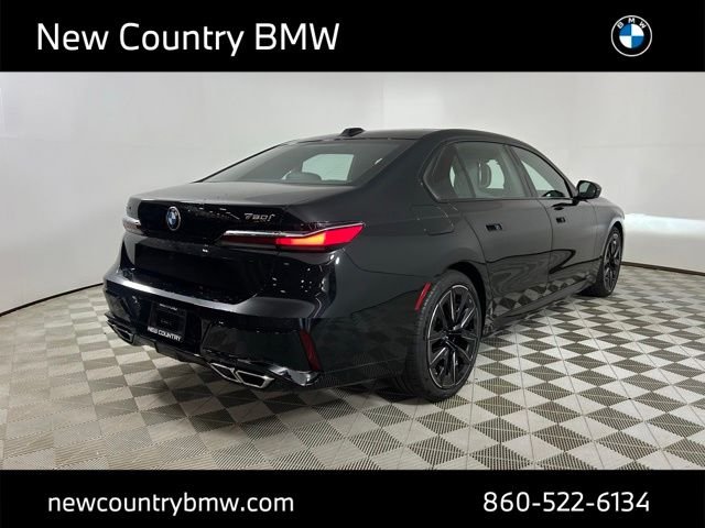 Used 2024 Black Sapphire Metallic BMW 760i xDrive image 7