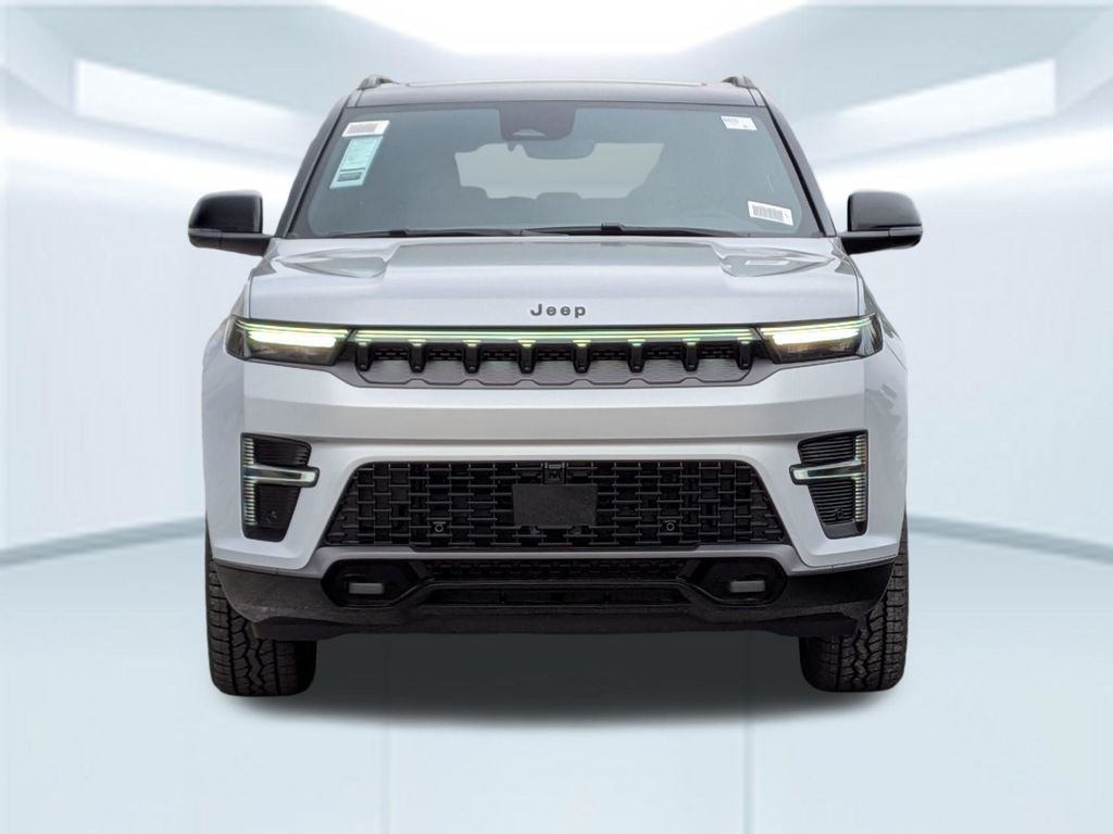 New 2026 Silver-Zynith Exterior Paint Jeep Upland image 10