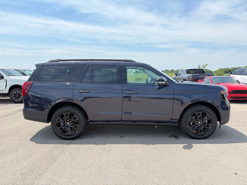 Certified Used 2027 Blue Ford Platinum image 34
