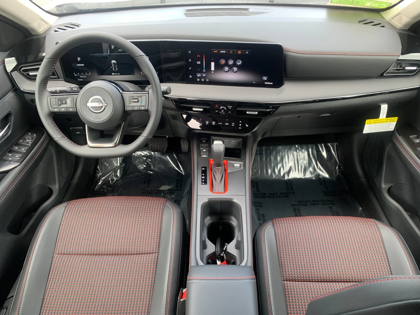New 2026 Aspen White TriCoat / Super Black Two-tone Nissan SR image 14