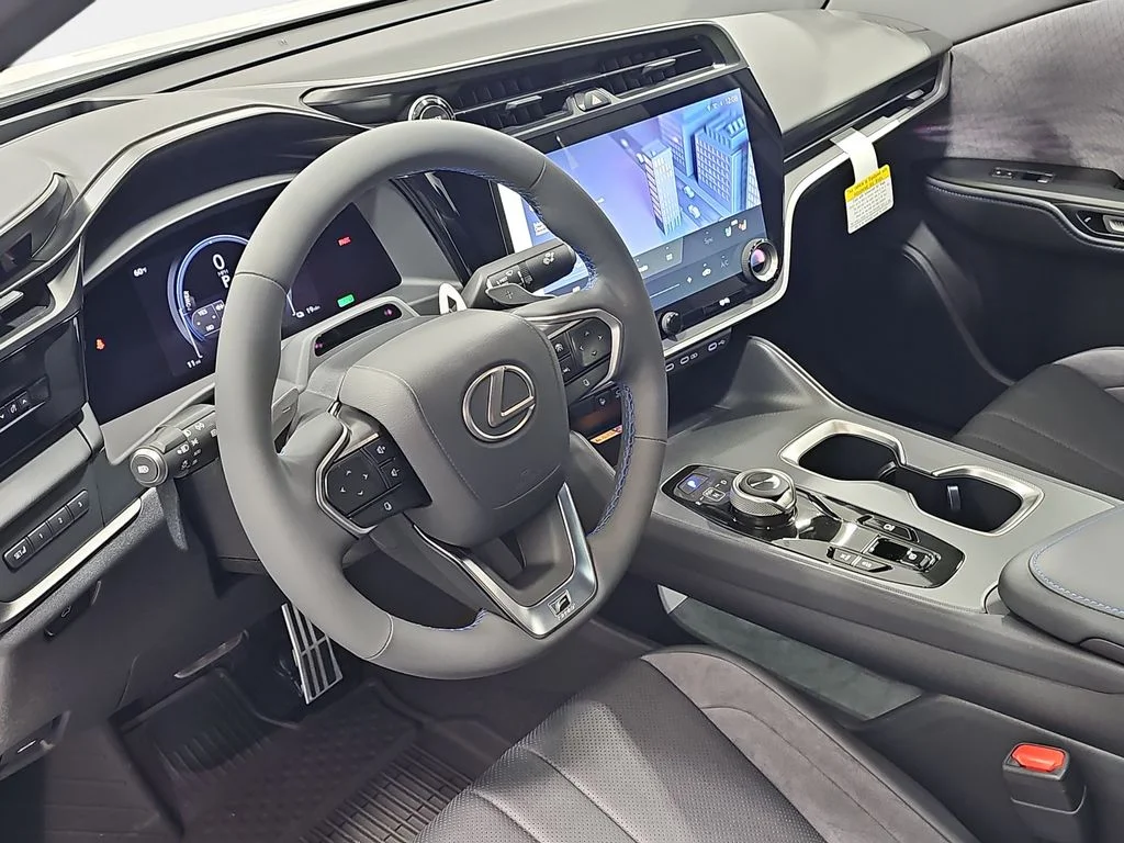 New 2026 Oxygen White Lexus F SPORT AWD image 15