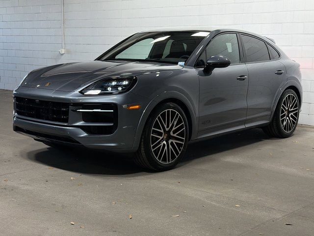 2026 Porsche Cayenne GTS