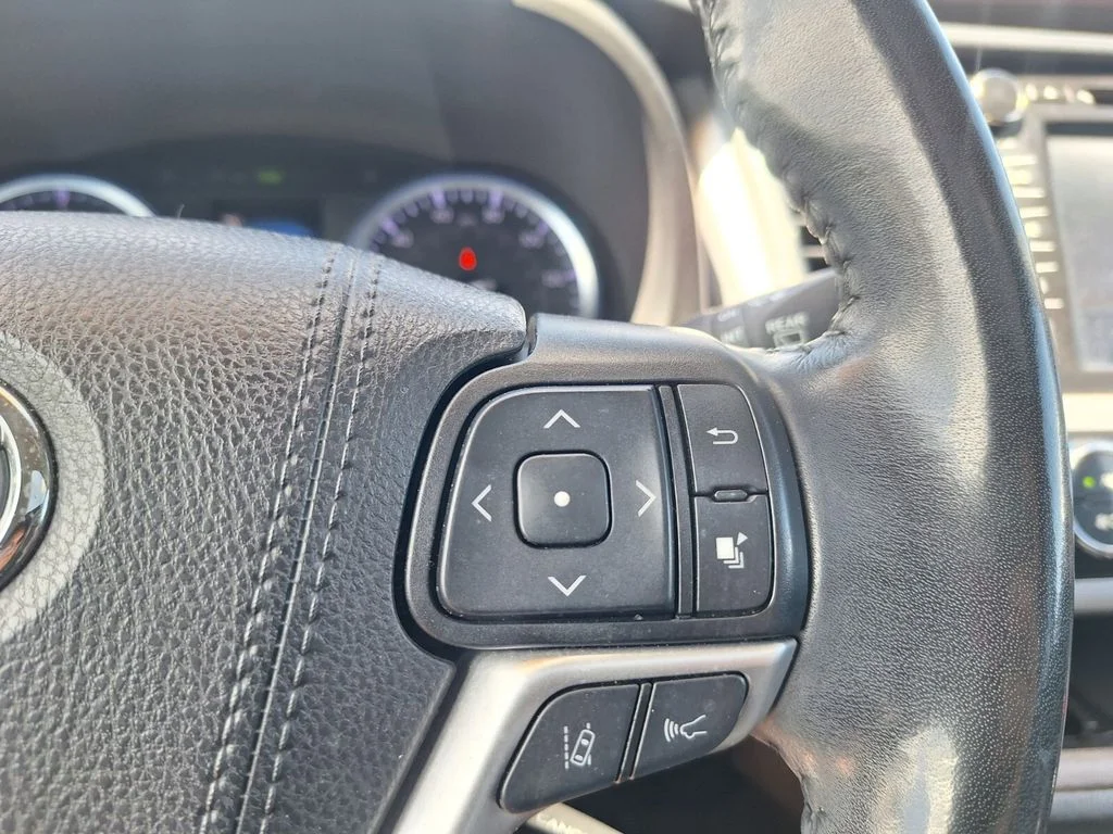Used 2019 Black Toyota Limited image 13