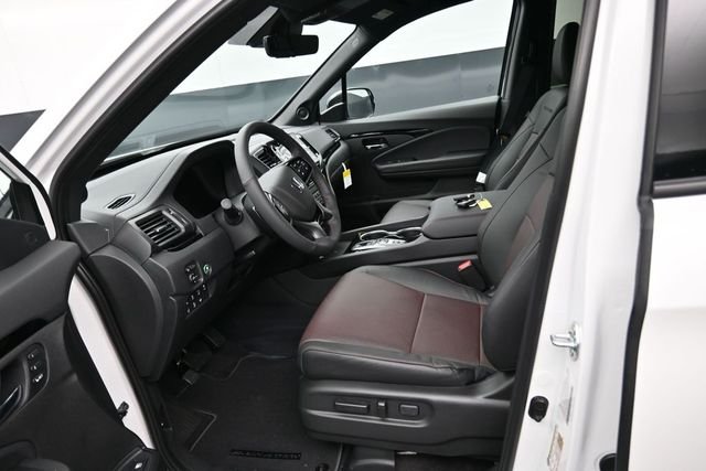 New 2026 Platinum White Pearl Honda Black Edition image 15