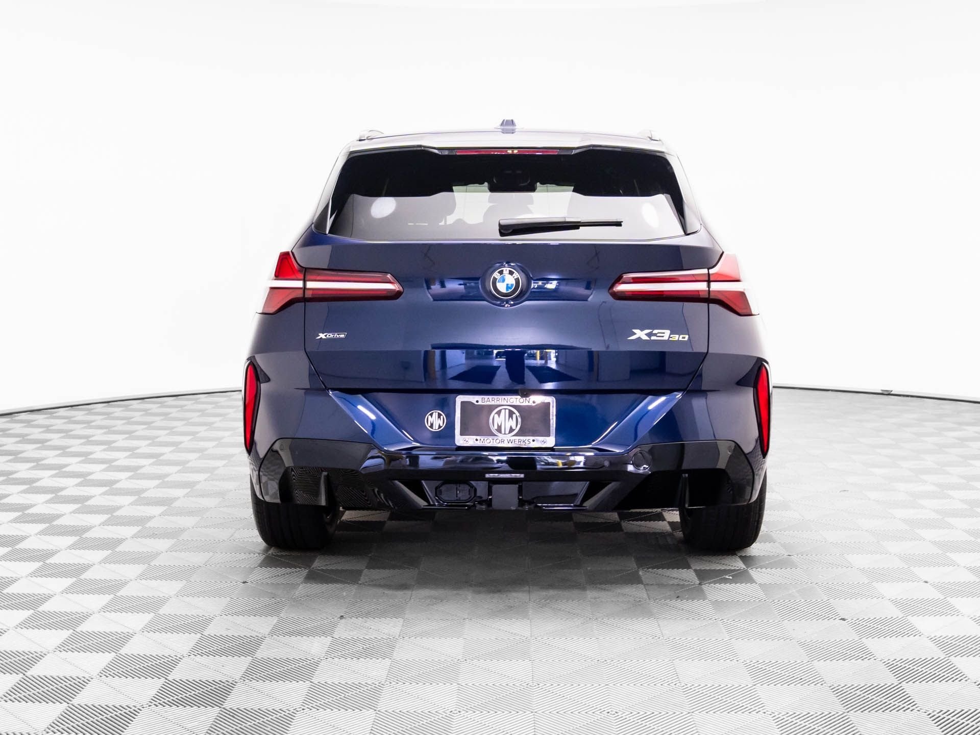 New 2026 Tanzanite Blue II Metallic BMW 30 xDrive image 5