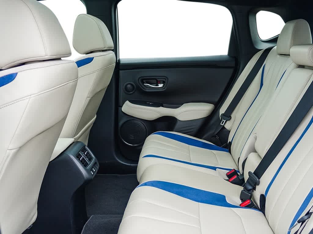 New 2026 Platinum White Pearl Acura w/A-Spec Package image 27
