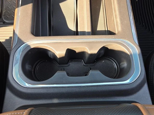 Certified Used 2020 Black Chevrolet High Country image 19