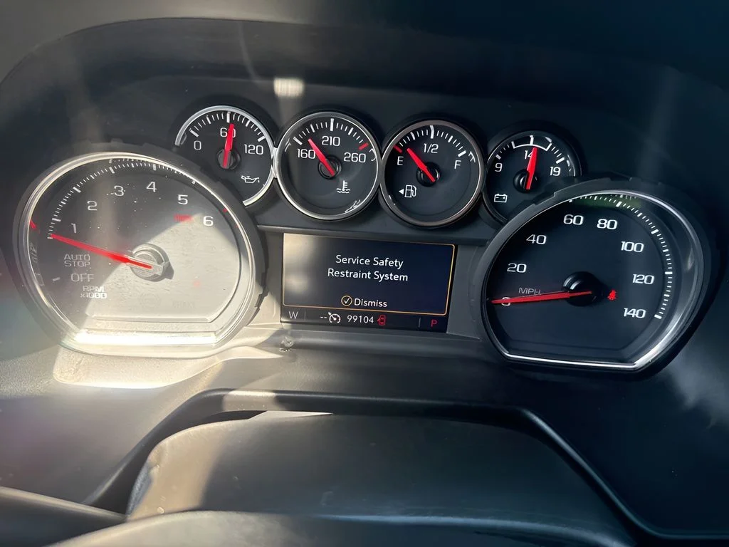 Used 2021 White Chevrolet LT image 25