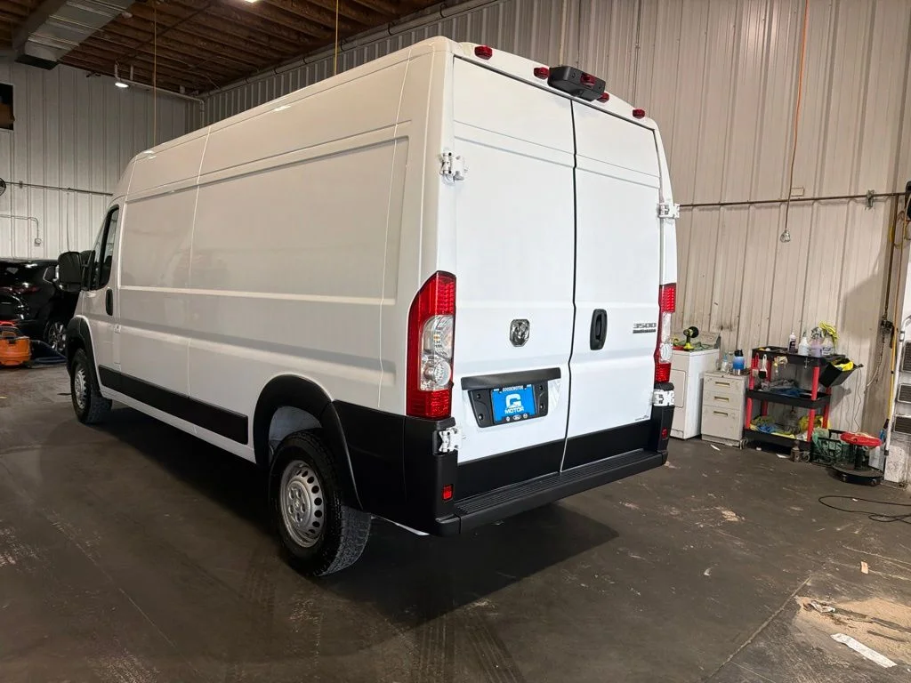 Used 2025 White Ram High Roof image 5