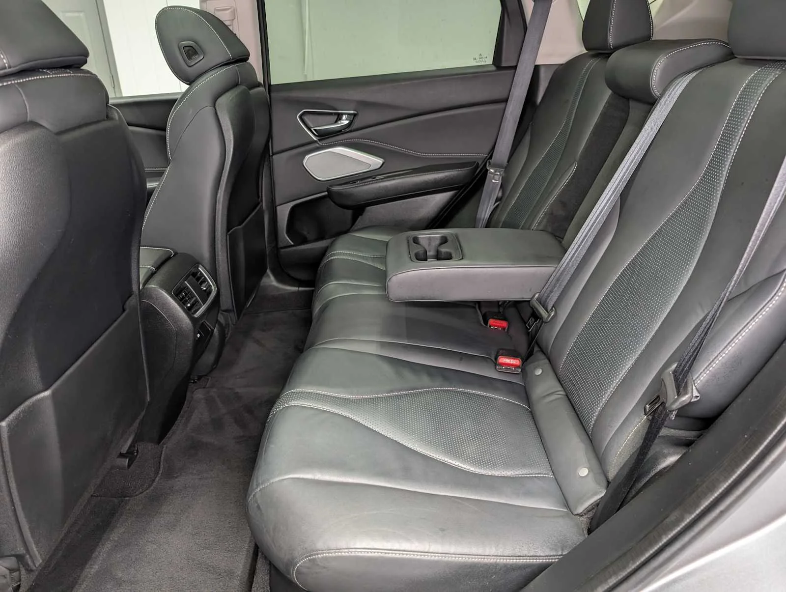 Used 2023 Lunar Silver Metallic Acura w/Technology Package image 24