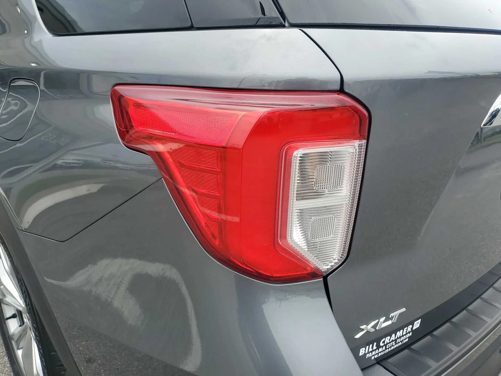 Used 2023 Carbonized Gray Metallic Ford XLT image 4