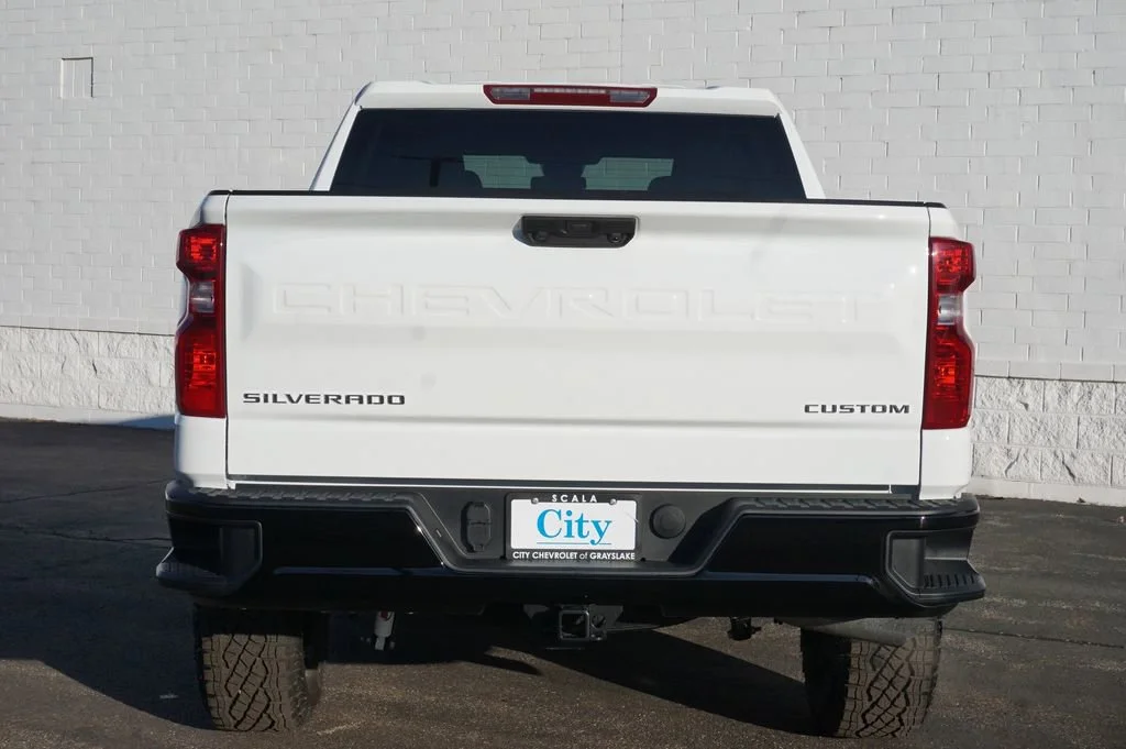 New 2026 Summit White Chevrolet Custom Trail Boss image 6