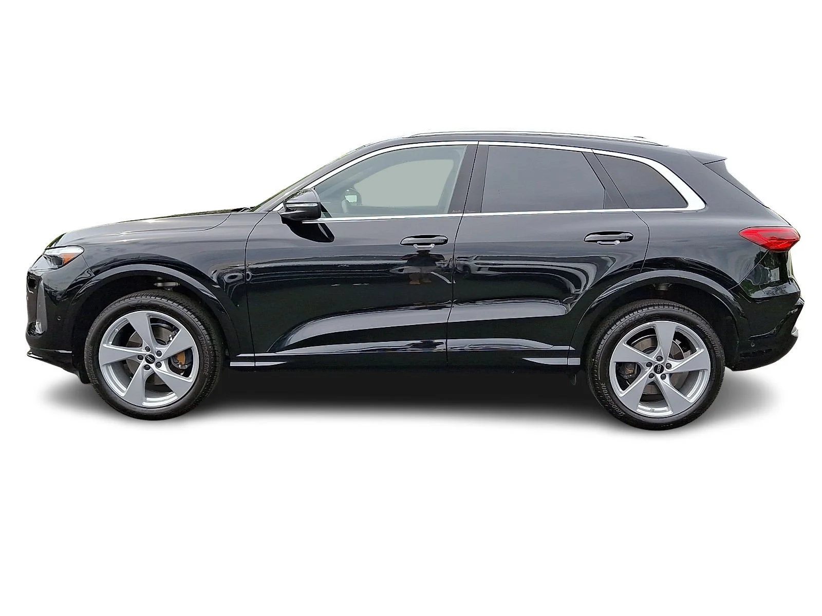 Used 2025 Mythos Black Metallic   0E0e Audi Premium Plus image 6