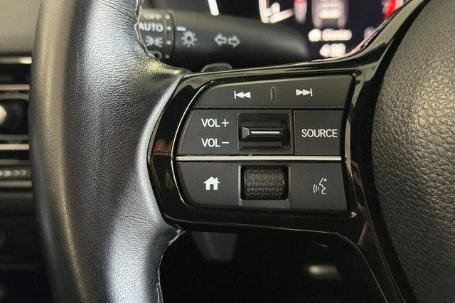 Used 2022 Platinum White Pearl Honda Sport image 30
