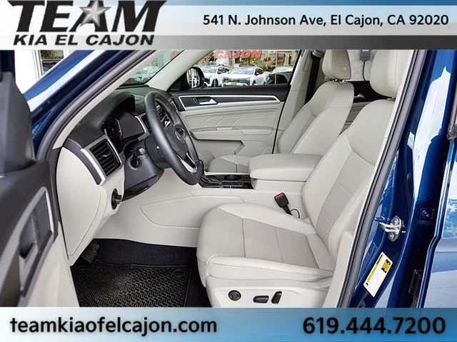Used 2023 Blue Volkswagen 3.6L V6 SE w/Technology image 15