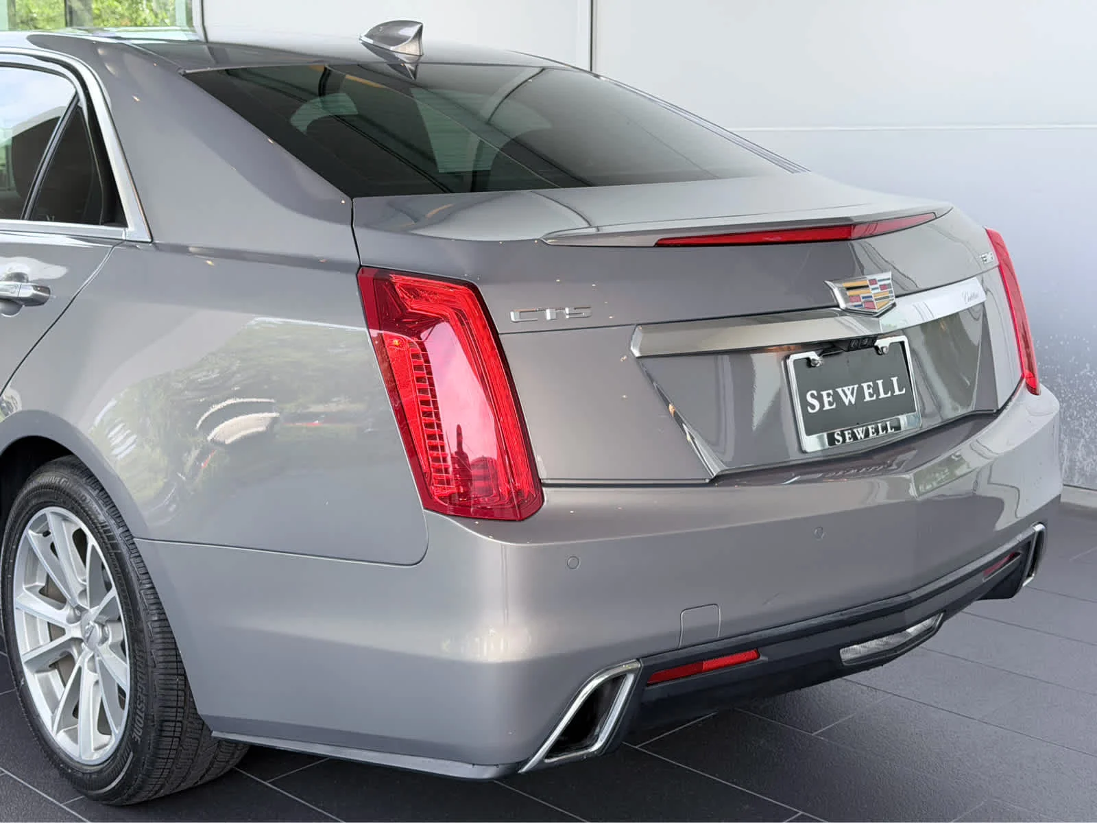 Used 2017 BRONZE DUNE METALLIC Cadillac Luxury RWD image 10