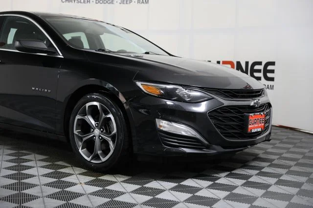 Used 2019 Black Chevrolet RS image 26