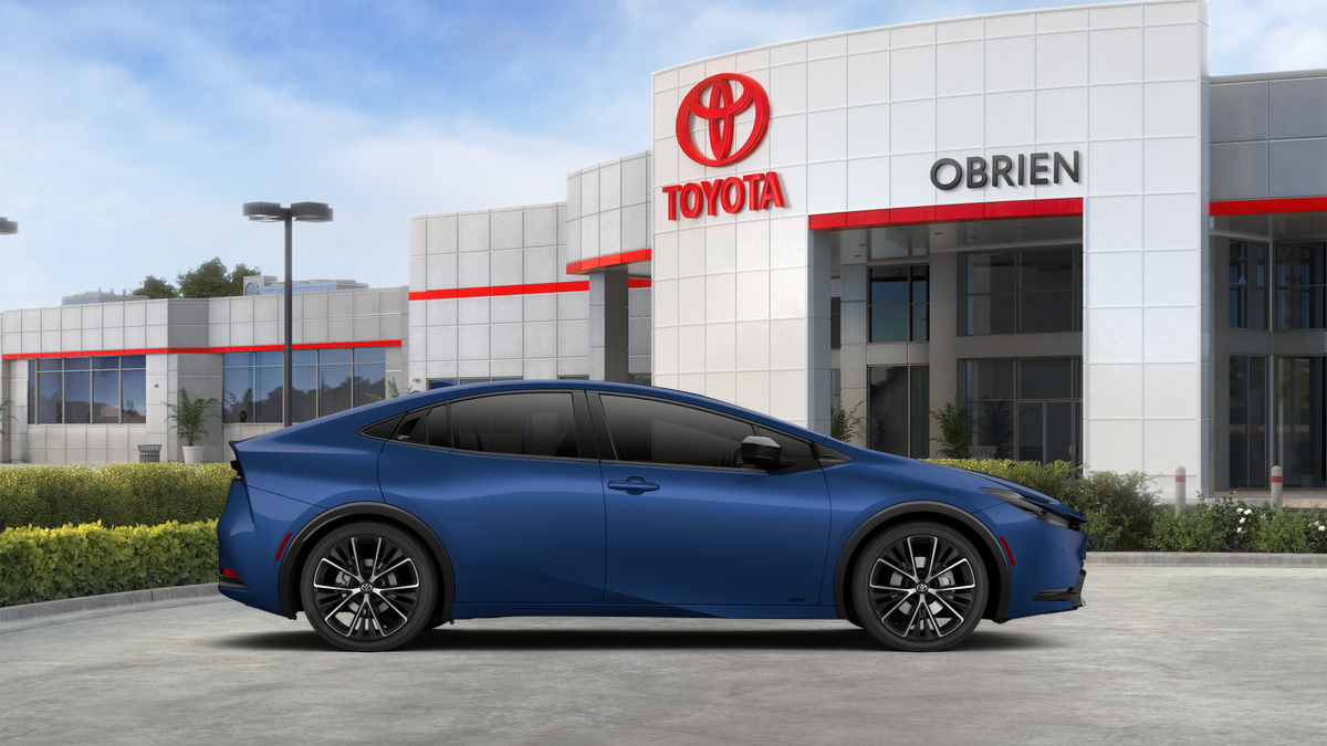 New 2027 Reservoir Blue Toyota XLE AWD image 12