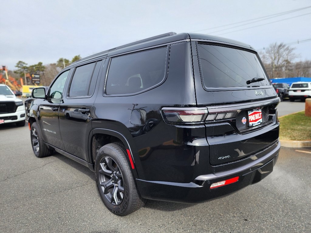 New 2026 High Gloss Black Exterior Paint Jeep Limited Altitude image 10