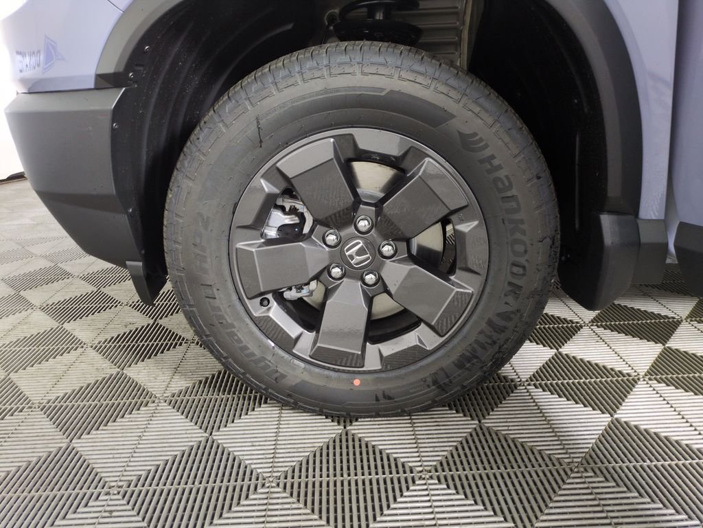 New 2026 Sonic Gray Pearl Honda RTL image 26