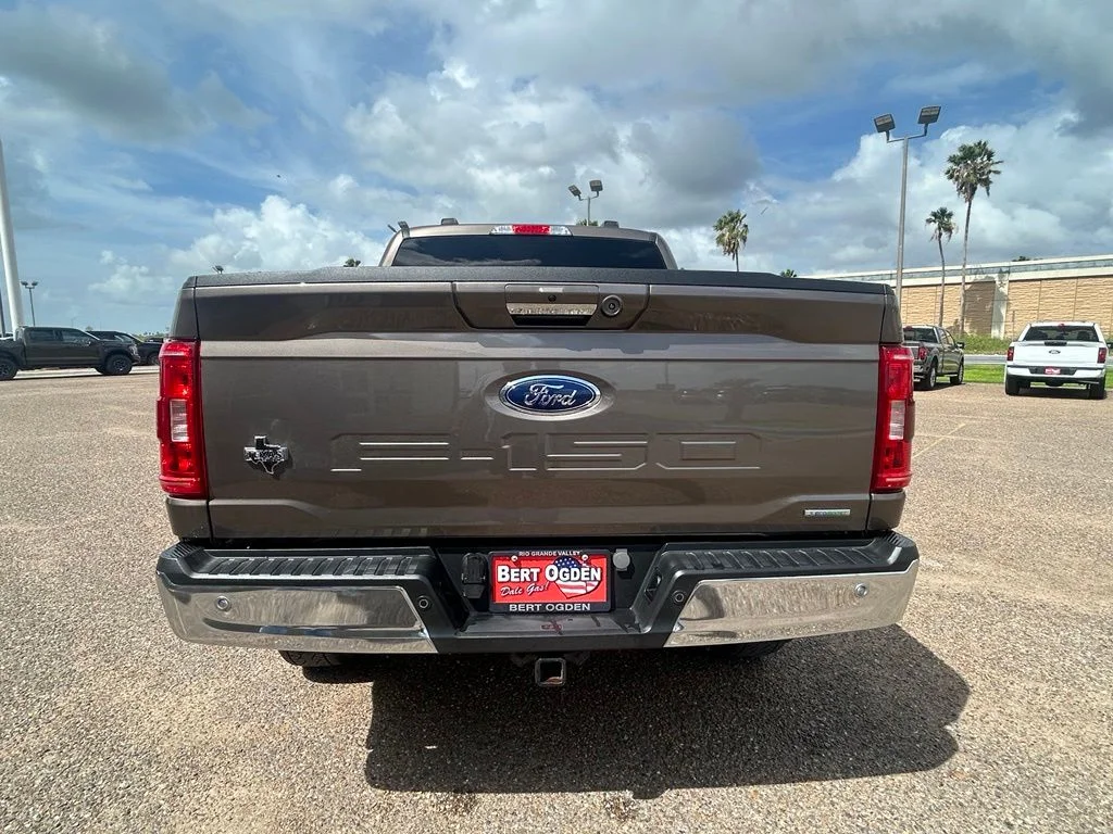 Used 2023 Gray Ford XLT image 5