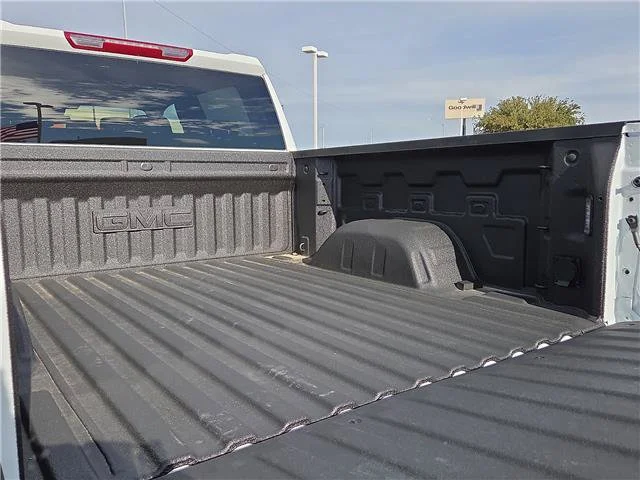 New 2026 Summit White GMC Elevation image 9