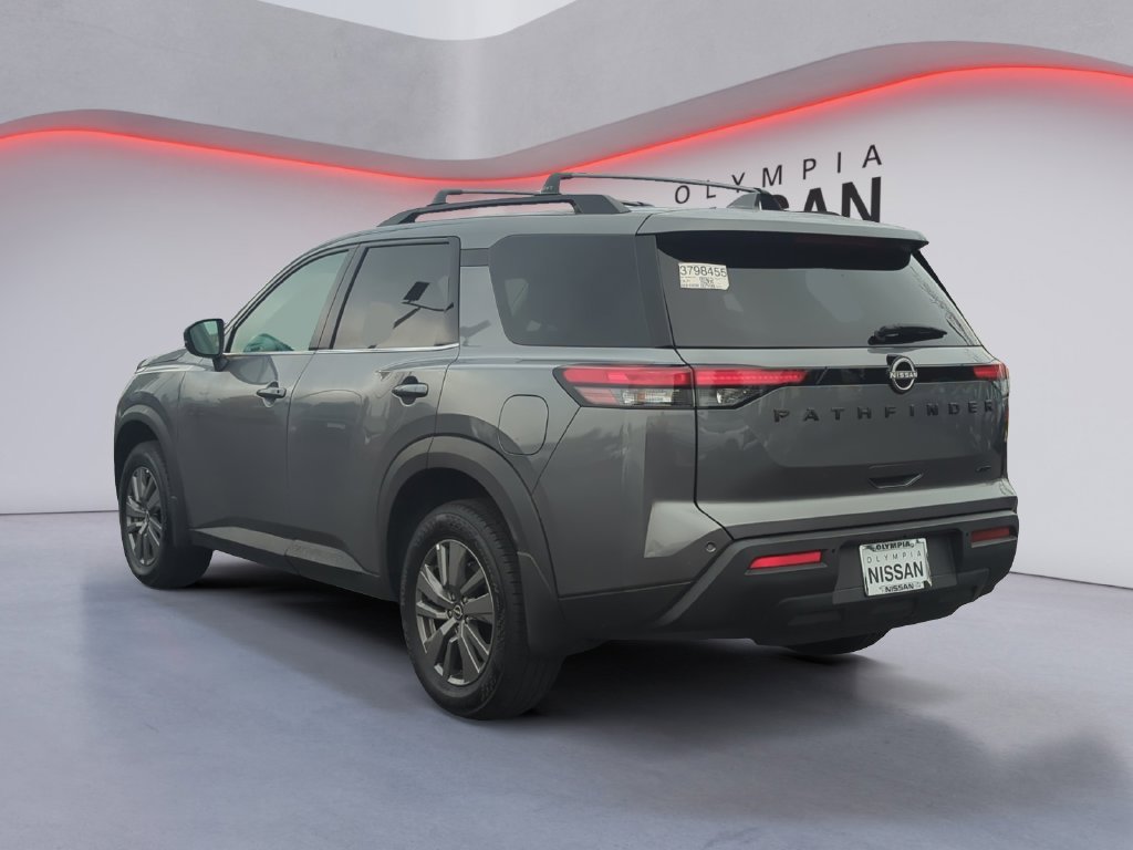 Used 2025 Gray Nissan SV image 4