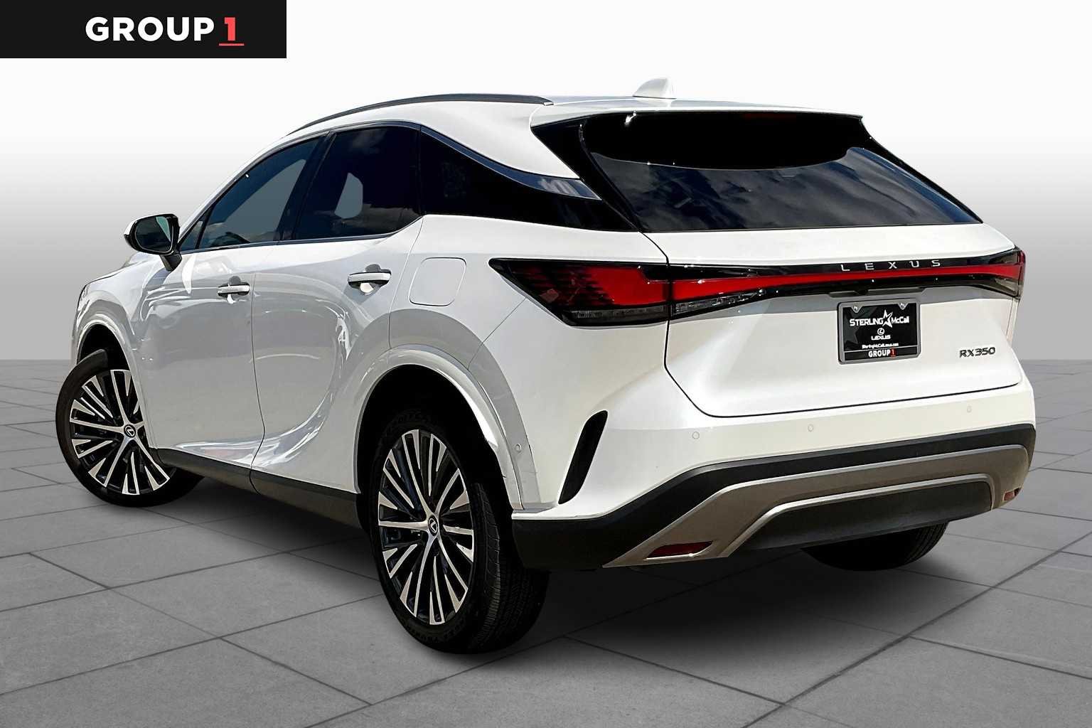 Used 2025 Eminent White Pearl Lexus Premium Plus image 9