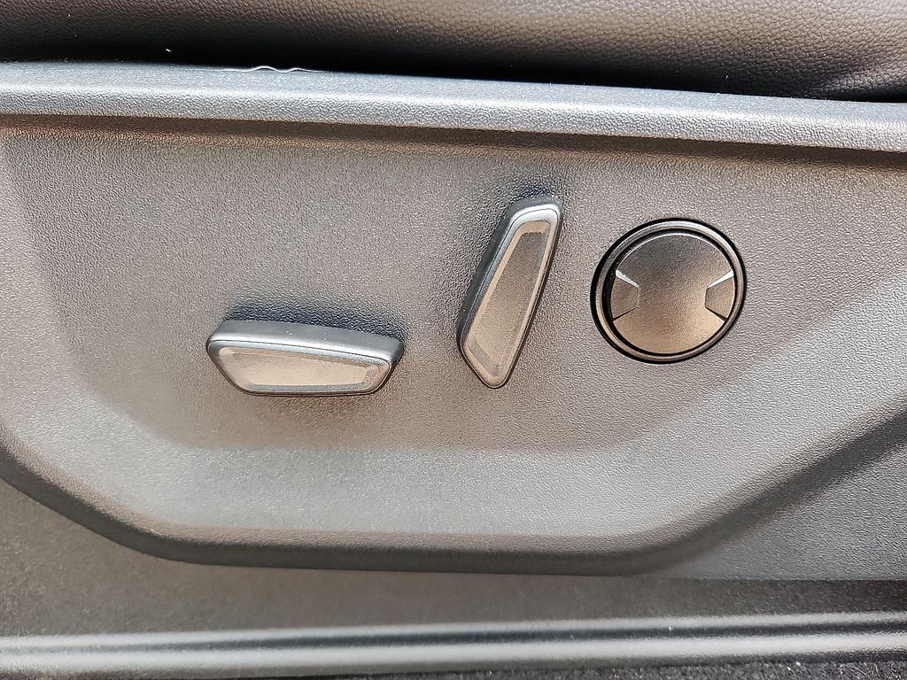 New 2026 Black Ford Lariat image 19