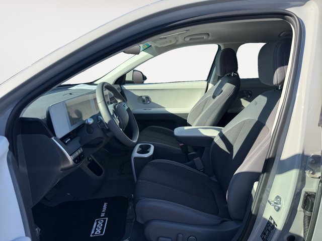 Used 2024 Cyber Gray Hyundai SEL image 10