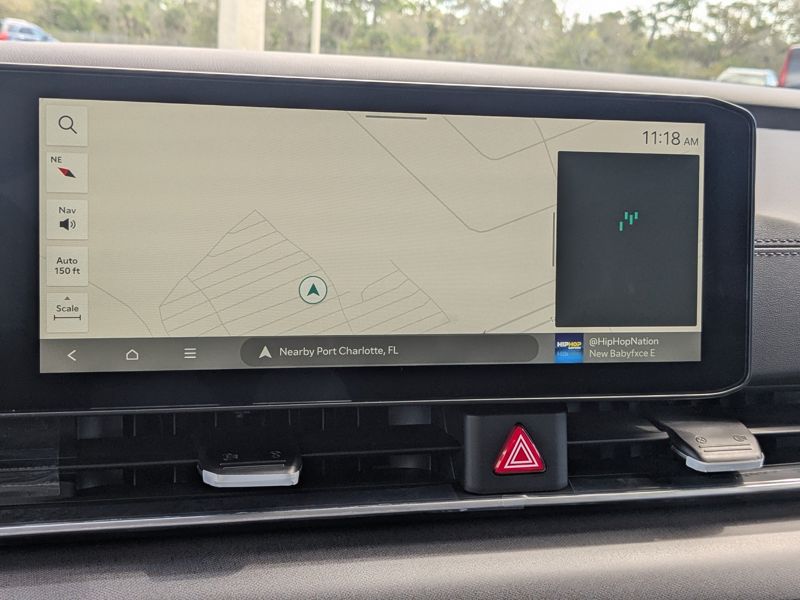 New 2026 Snow White Pearl Kia EX image 28