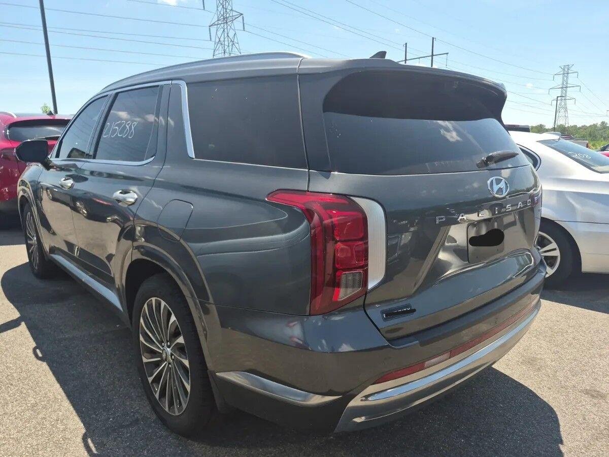 Used 2023 Steel Graphite Hyundai Calligraphy image 3