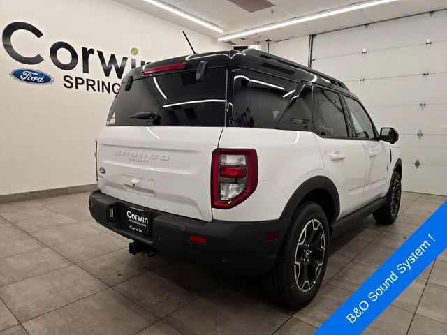 New 2026 Oxford White Ford Outer Banks® image 5