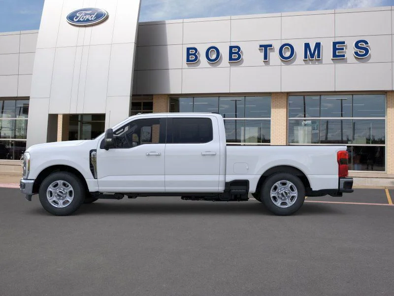 New 2026 White Ford XLT image 3