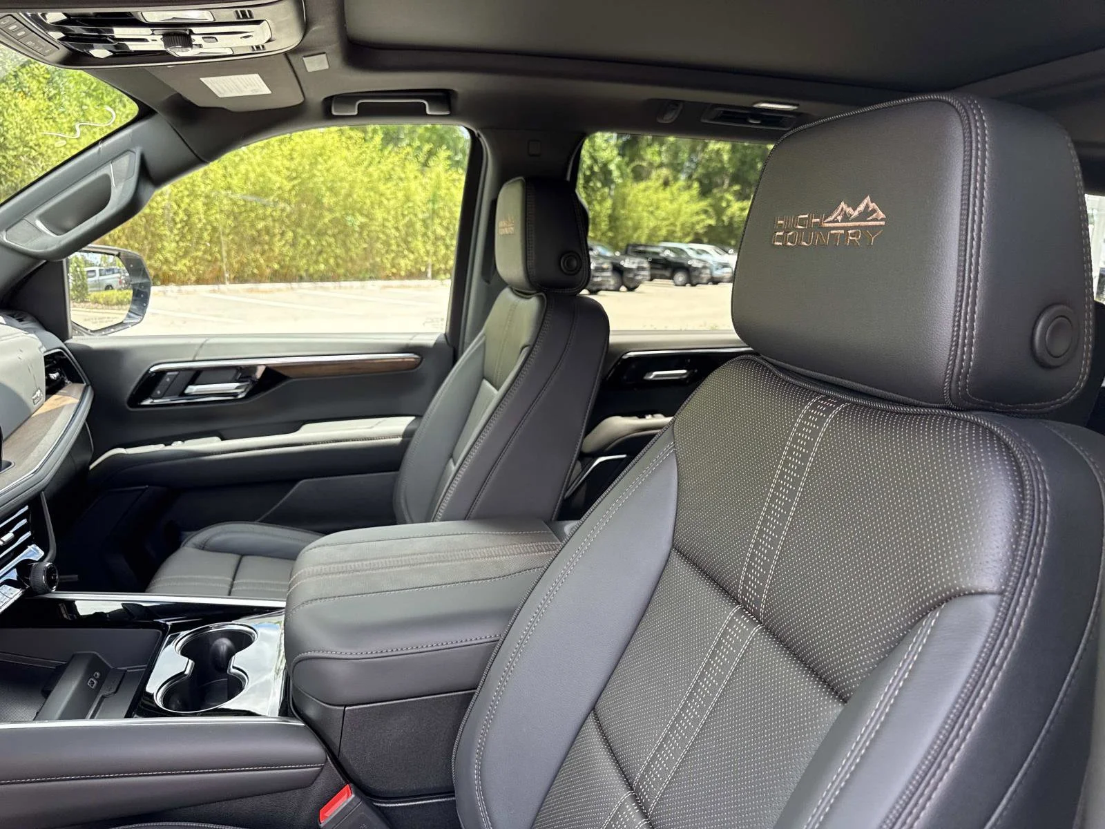 New 2026 Sterling Gray Metallic Chevrolet High Country image 21