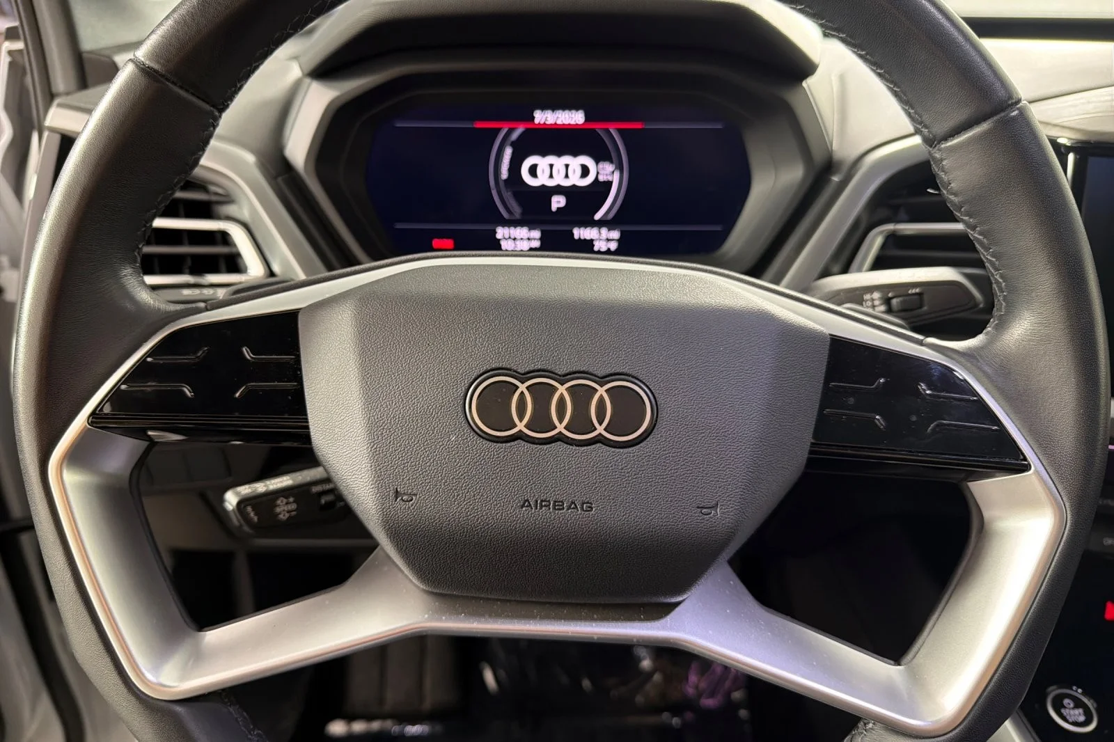Used 2023 Glacier White Metallic Audi Premium Plus 50 quattro image 23
