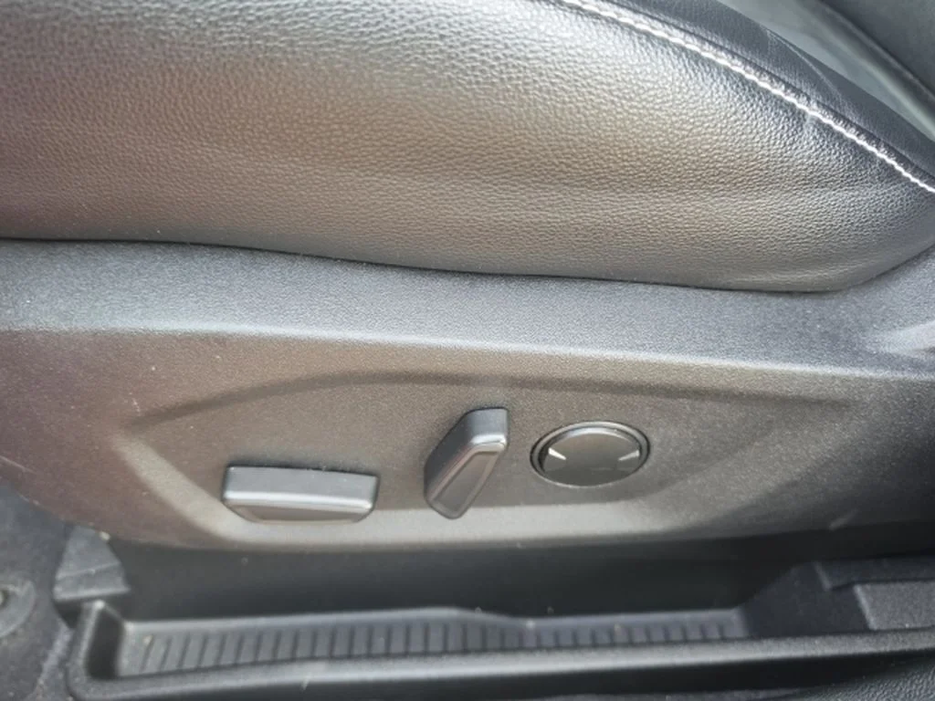 2024 Ford Edge ST - Photo 8