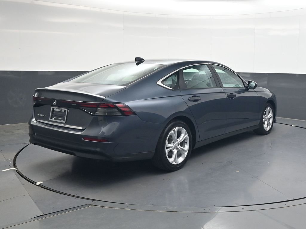 Used 2024  Honda LX image 8