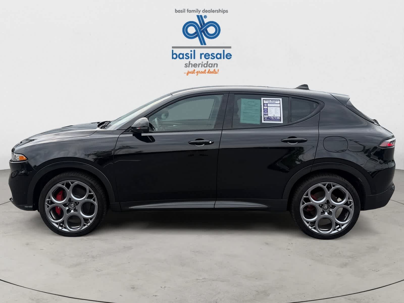 Used 2024 Alfa Black Alfa Romeo Veloce image 3
