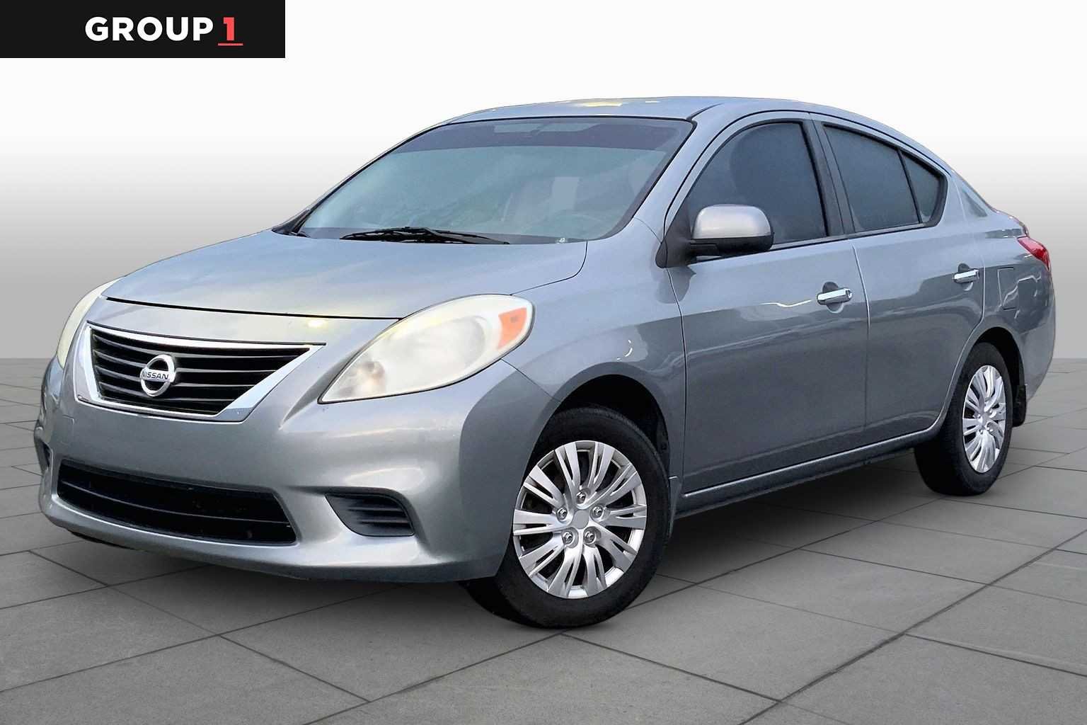 2012 Nissan Versa 1.6 S CVT's photo
