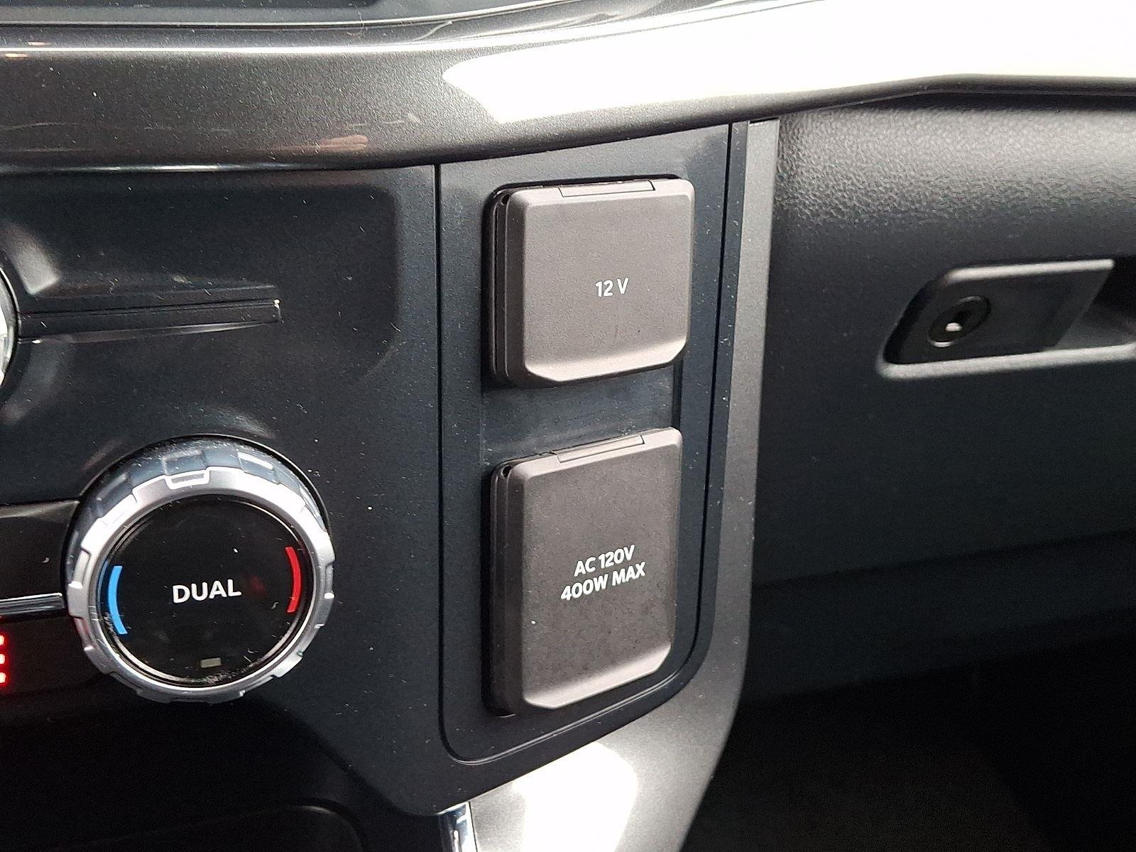 Certified Used 2022 Oxford White Ford XLT image 25