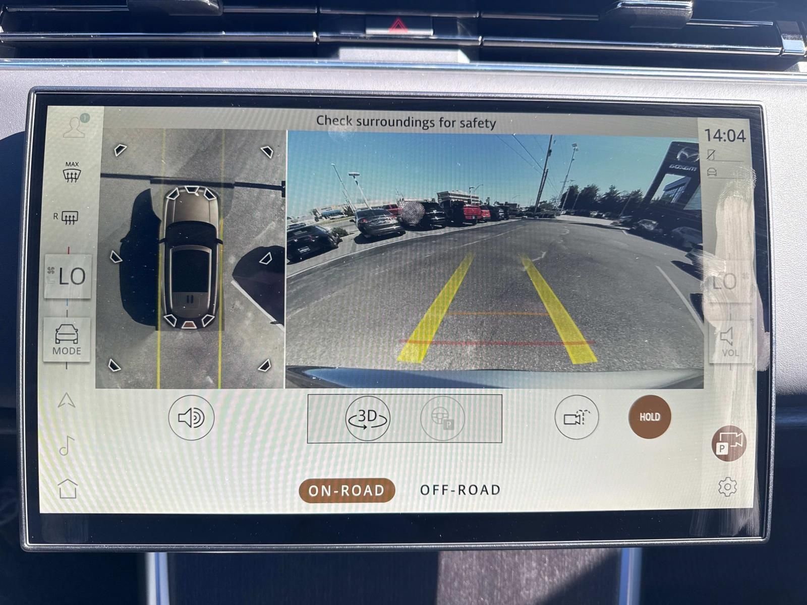 2025 Land Rover Range Rover SE - Photo 13