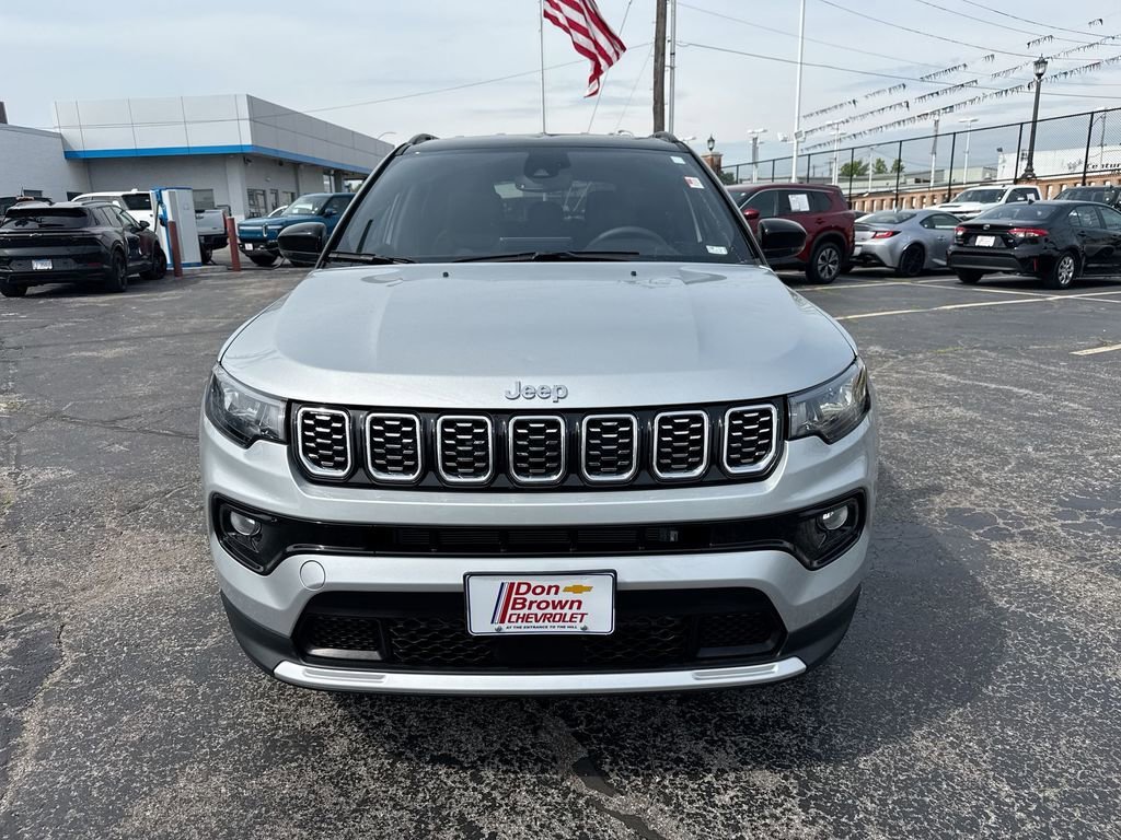 Used 2026 Silver Jeep Limited image 30