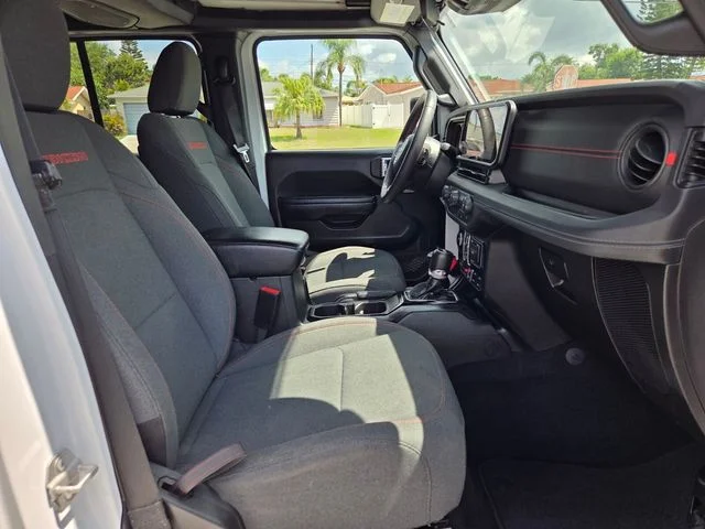 Used 2024 White Jeep Rubicon image 18