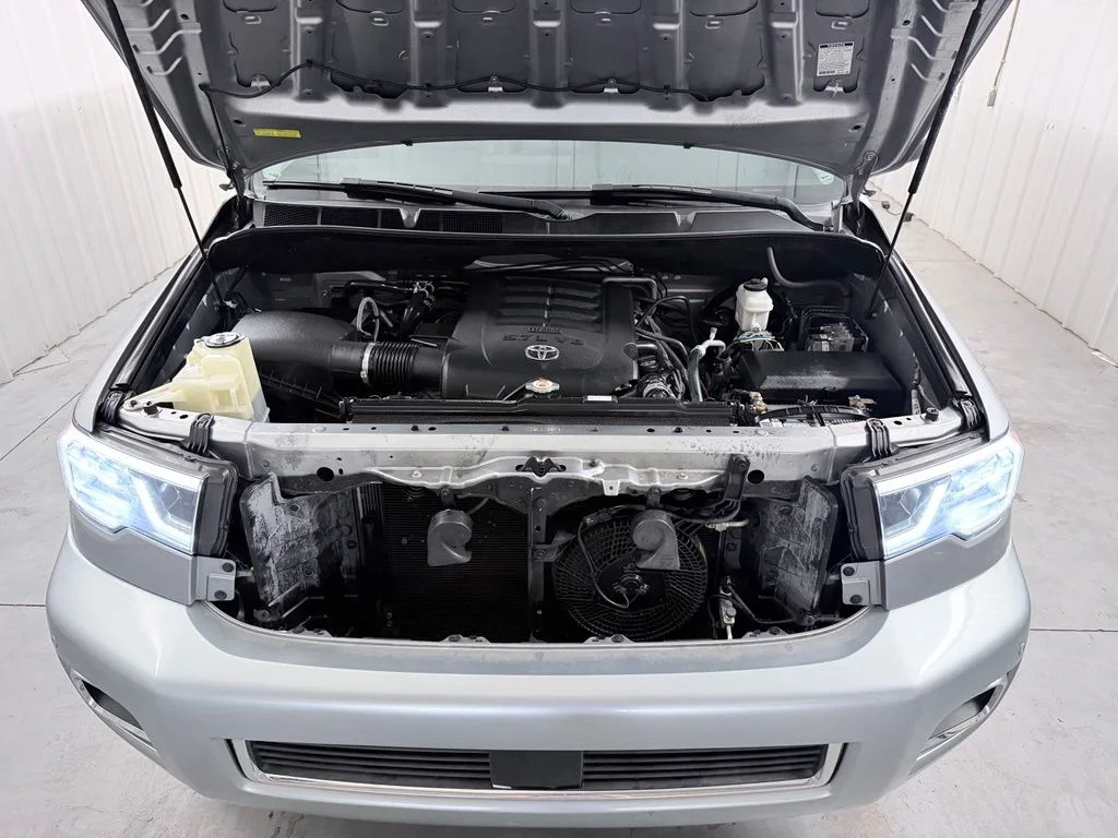 Used 2018 Silver Sky Metallic Toyota Platinum image 49