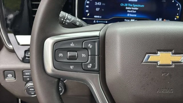 Used 2025 Sterling Gray Metallic Chevrolet LTZ image 23
