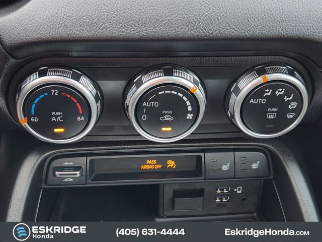 Used 2021 Black Mazda Grand Touring image 20