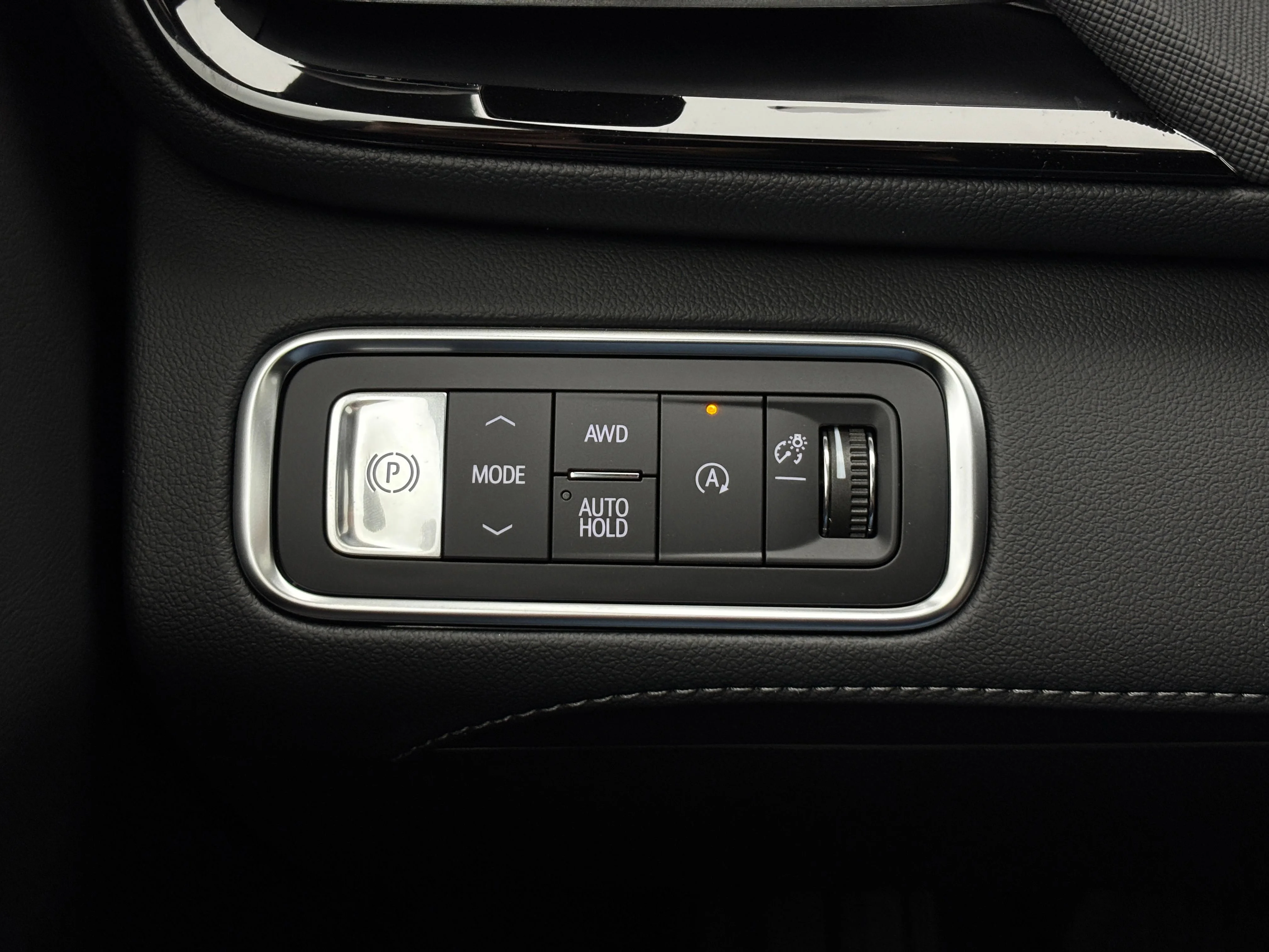 New 2026 Moonstone Gray Metallic Buick Preferred image 24