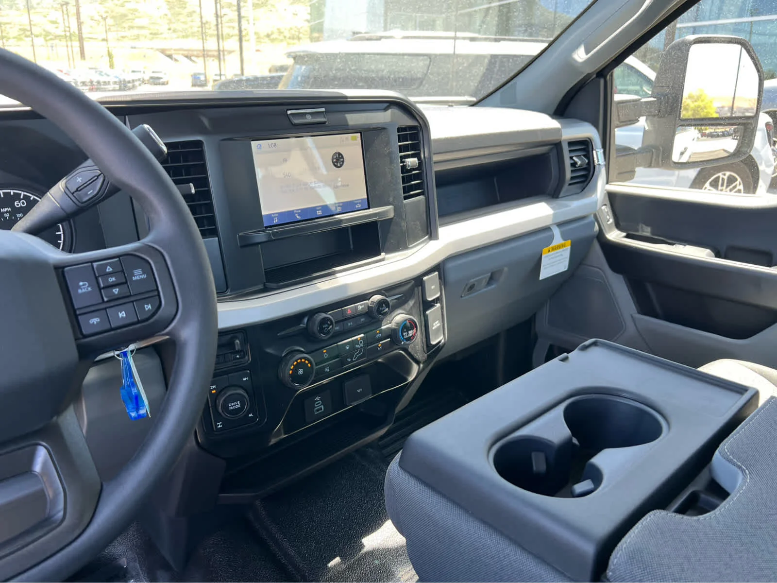 New 2026 Oxford White Ford XL image 36