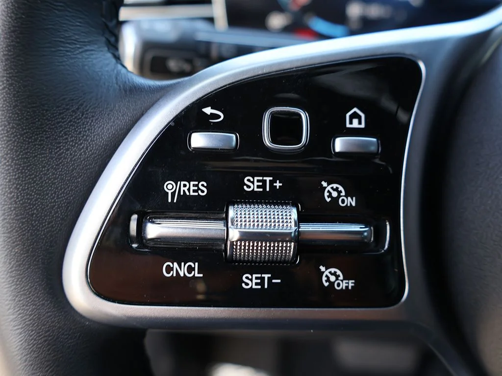 Used 2023 White Mercedes-Benz GLE 450 image 45